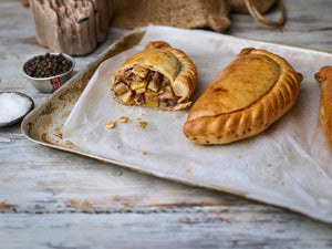 Box of 20 x Traditional Cornish Pasty 283g